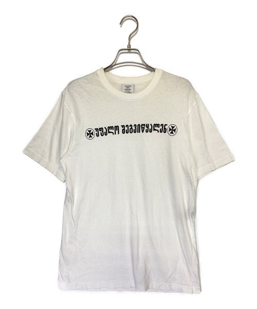 VETEMENTS（ヴェトモン）VETEMENTS (ヴェトモン) グルジアロゴカットソー ホワイト サイズ:SIZE XSの古着・服飾アイテム