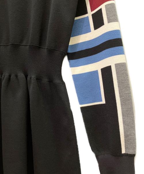 LOUIS VUITTON（ルイ ヴィトン）LOUIS VUITTON (ルイ ヴィトン) カラーブロックニットワンピース ブラック×レッド サイズ:Lの古着・服飾アイテム