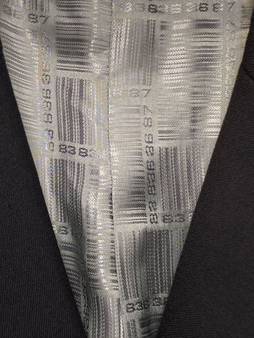 VTMNTS（ブイティーエムエヌティーエス）VTMNTS (ブイティーエムエヌティーエス) BARCODE TAILORED JACKET ブラック サイズ:Sの古着・服飾アイテム