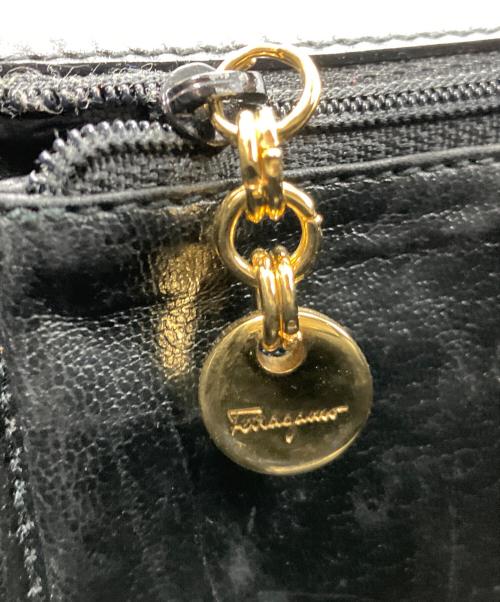 Salvatore Ferragamo（サルヴァトーレ フェラガモ）Salvatore Ferragamo (サルヴァトーレ フェラガモ) ショルダーバッグ ブラックの古着・服飾アイテム