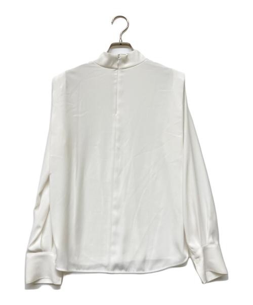 K.T KIYOKO TAKASE（ケーティー キヨコタカセ）K.T KIYOKO TAKASE (ケーティー キヨコタカセ) マットサテンデザインハイネックブラウス ホワイト サイズ:9の古着・服飾アイテム