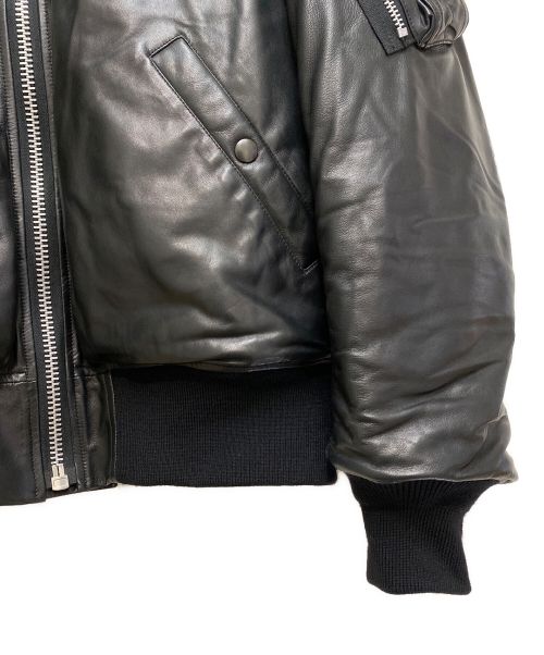 COMOLI（コモリ）COMOLI (コモリ) シープスキンMA-1 ブラック サイズ:3の古着・服飾アイテム