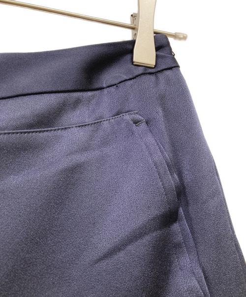 BACCA（バッカ）BACCA (バッカ) ジョーゼットサテン ミディストレートパンツ ネイビー サイズ:34の古着・服飾アイテム