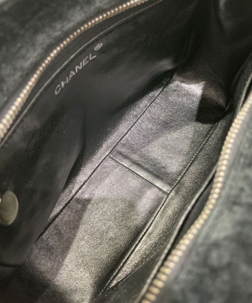CHANEL（シャネル）CHANEL (シャネル) ベロアマトラッセチェーンショルダーバッグ ブラック サイズ:23の古着・服飾アイテム