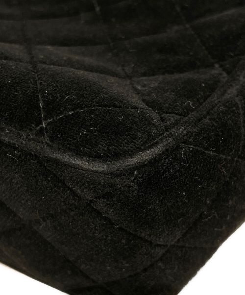 CHANEL（シャネル）CHANEL (シャネル) ベロアマトラッセチェーンショルダーバッグ ブラック サイズ:23の古着・服飾アイテム
