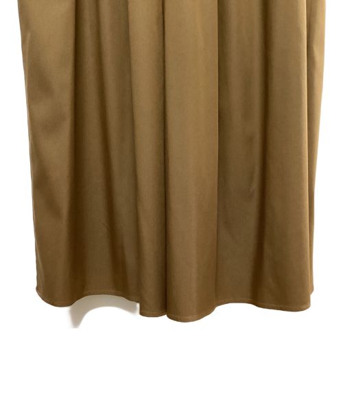 ADORE（アドーア）ADORE (アドーア) タスランストレッチワンピース ブラウン サイズ:36の古着・服飾アイテム