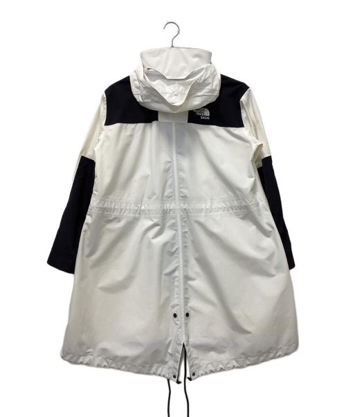 THE NORTH FACE（ザ ノース フェイス）THE NORTH FACE (ザ ノース フェイス) sacai (サカイ) ナイロンモッズコート ホワイト×ブラック サイズ:Sの古着・服飾アイテム