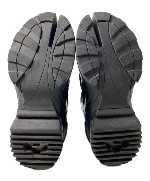 Maison Margiela（メゾンマルジェラ）Maison Margiela (メゾンマルジェラ) REEBOK (リーボック) TABI INSTAPUMP FURY ブラック サイズ:26.5の古着・服飾アイテム