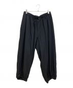 Yohji Yamamoto pour hommeヨウジヤマモト プールオム）の古着「シワギャバ タブ付きギャザーパンツ」｜ブラック
