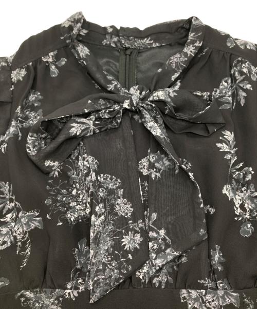 Rirandture（リランドチュール）Rirandture (リランドチュール) プリーツティアードボウタイワンピース ブラックの古着・服飾アイテム