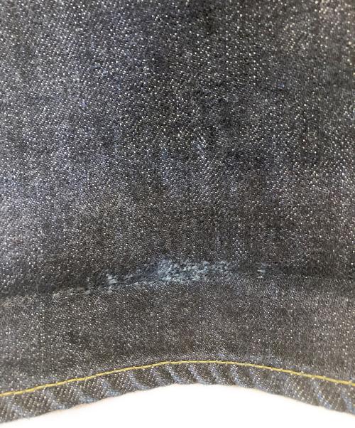 MOMOTARO JEANS（桃太郎ジーンズ）MOMOTARO JEANS (桃太郎ジーンズ) 銅丹特濃タイトストレート インディゴ サイズ:W30の古着・服飾アイテム