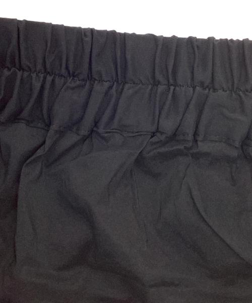 IENA（イエナ）IENA (イエナ) ナイロンストレッチフレアスカート ブラック サイズ:SIZE 36の古着・服飾アイテム