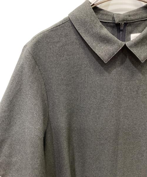 foufou（フーフー）foufou (フーフー) primitive shirts collar one piece グレー サイズ:1の古着・服飾アイテム