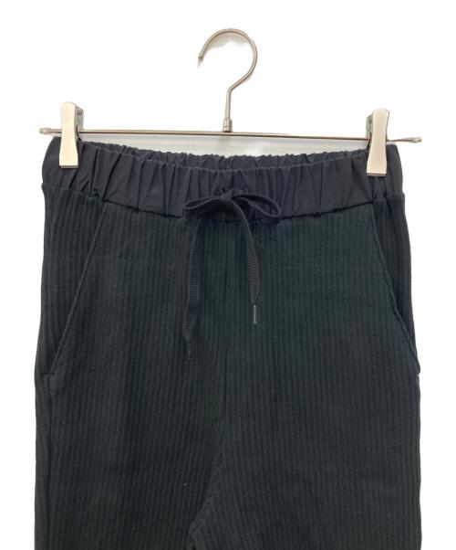 m.u（エム.ユー）m.u (エム.ユー) RIB ADJUSTABLE PANTS ブラック サイズ:不明の古着・服飾アイテム