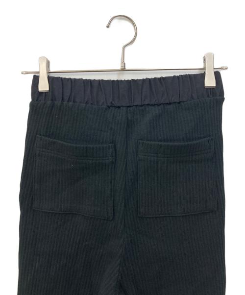 m.u（エム.ユー）m.u (エム.ユー) RIB ADJUSTABLE PANTS ブラック サイズ:不明の古着・服飾アイテム