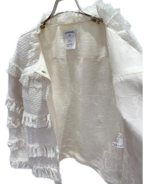CHANEL（シャネル）CHANEL (シャネル) フリンジスターボタンツイードジャケット ホワイト サイズ:36の古着・服飾アイテム