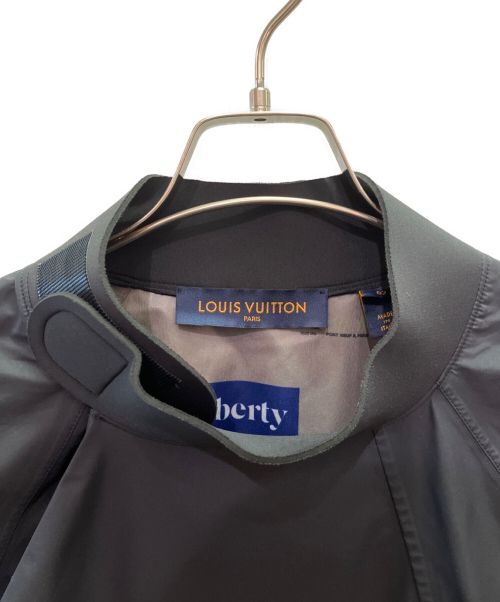 LOUIS VUITTON（ルイ ヴィトン）LOUIS VUITTON (ルイ ヴィトン) プルオーバーナイロンシャツ ブラック サイズ:52の古着・服飾アイテム