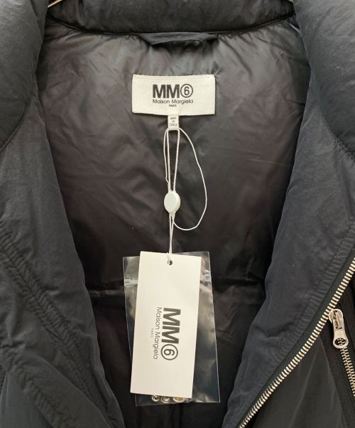 MM6 Maison Margiela（エムエムシックスメゾンマルジェラ）MM6 Maison Margiela (エムエムシックス メゾンマルジェラ) 八の字ダウンベスト ブラック サイズ:44の古着・服飾アイテム
