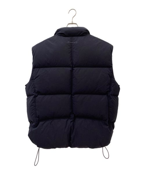 MM6 Maison Margiela（エムエムシックスメゾンマルジェラ）MM6 Maison Margiela (エムエムシックス メゾンマルジェラ) 八の字ダウンベスト ブラック サイズ:44の古着・服飾アイテム