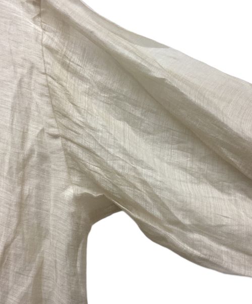 Noble（ノーブル）Noble (ノーブル) シアーオーガンジーハイネックブラウス ベージュ サイズ:FREEの古着・服飾アイテム