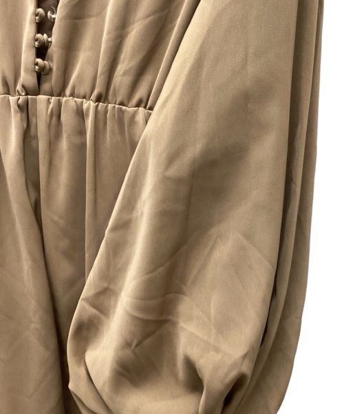 Louren（ローレン）Louren (ローレン) front button volume onepiece ベージュ サイズ:Freeの古着・服飾アイテム