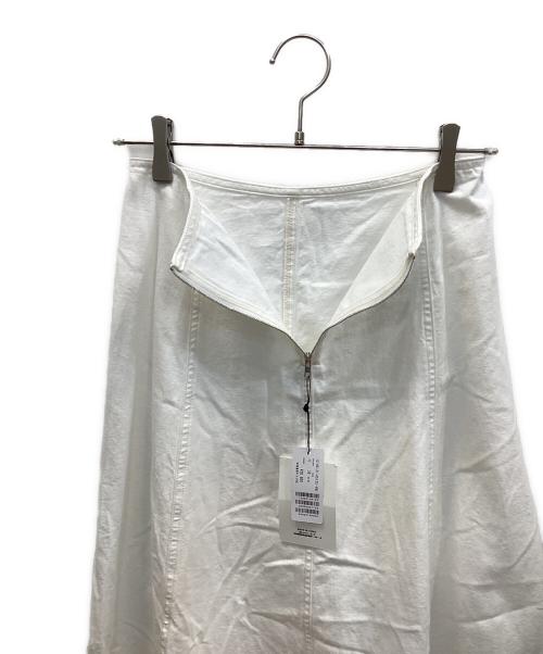 MACPHEE（マカフィー）MACPHEE (マカフィー) ライトオンスデニム サーキュラースカート ホワイト サイズ:36 未使用品の古着・服飾アイテム