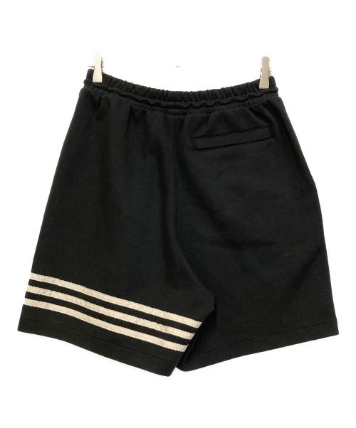 adidas（アディダス）adidas (アディダス) NEUCLASSICS ショーツ ブラック サイズ:Mの古着・服飾アイテム