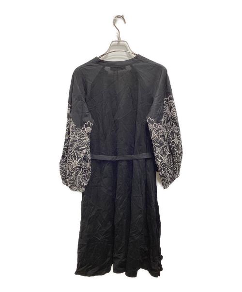 WEEKEND Max Mara（ウィークエンド マックスマーラ）WEEKEND Max Mara (ウィークエンド マックスマーラ) フィンジア刺繍ミニドレス ブラック サイズ:M 未使用品の古着・服飾アイテム