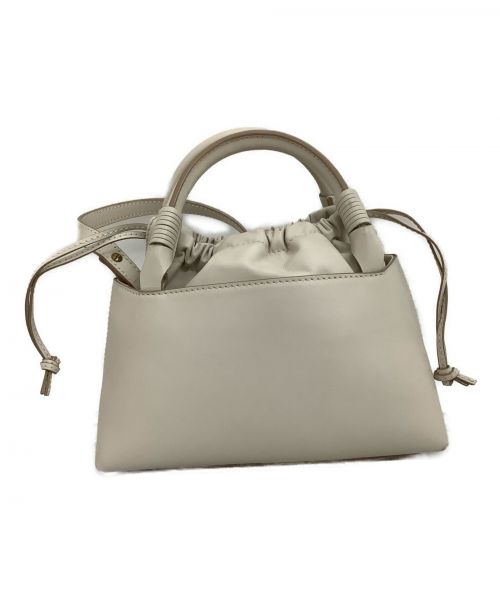 CAROLINA SANTO DOMINGO（カロリーナ・サント・ドミンゴ）CAROLINA SANTO DOMINGO (カロリーナ・サント・ドミンゴ) ショルダーバッグ ベージュ サイズ:-の古着・服飾アイテム