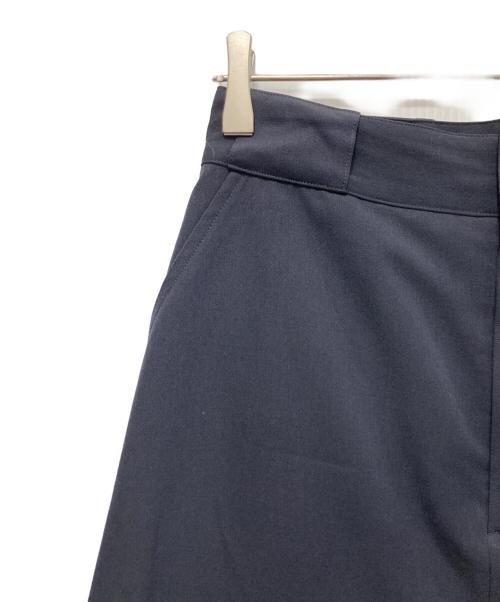 MARGARET HOWELL（マーガレットハウエル）MARGARET HOWELL (マーガレットハウエル) FINE WOOL TWILLスカート ネイビー サイズ:1の古着・服飾アイテム
