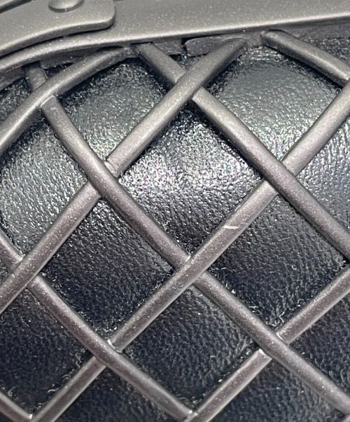 BOTTEGA VENETA（ボッテガベネタ）BOTTEGA VENETA (ボッテガベネタ) ノット クラッチバッグ ブラックの古着・服飾アイテム