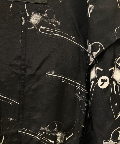 hysterics（ヒステリックス）hysterics (ヒステリックス) BUTTERFLY柄 オープンカラーブラウス ブラック サイズ:FREE 未使用品の古着・服飾アイテム