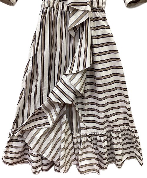 avie（アビィ）avie (アビィ) RAFFLE STRIPED DRESS ホワイト サイズ:38の古着・服飾アイテム
