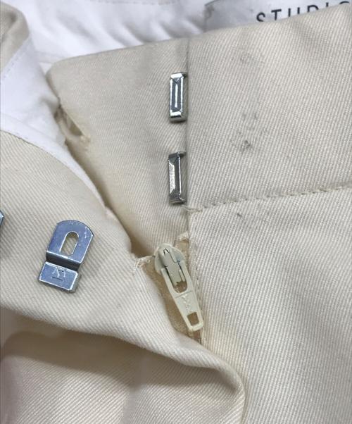 STUDIO NICHOLSON（スタジオ ニコルソン）STUDIO NICHOLSON (スタジオ ニコルソン) バルーンパンツ アイボリー サイズ:00の古着・服飾アイテム