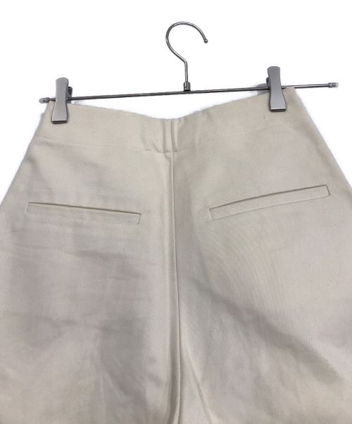 STUDIO NICHOLSON（スタジオ ニコルソン）STUDIO NICHOLSON (スタジオ ニコルソン) バルーンパンツ アイボリー サイズ:00の古着・服飾アイテム