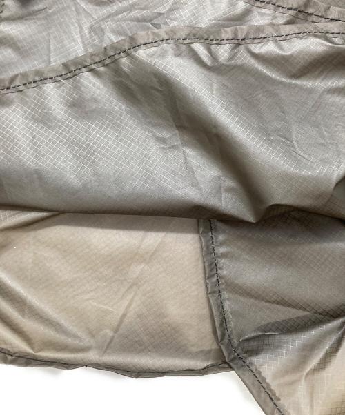 and wander（アンドワンダー）and wander (アンドワンダー) シルラップスカート チャコールグレー サイズ:5の古着・服飾アイテム