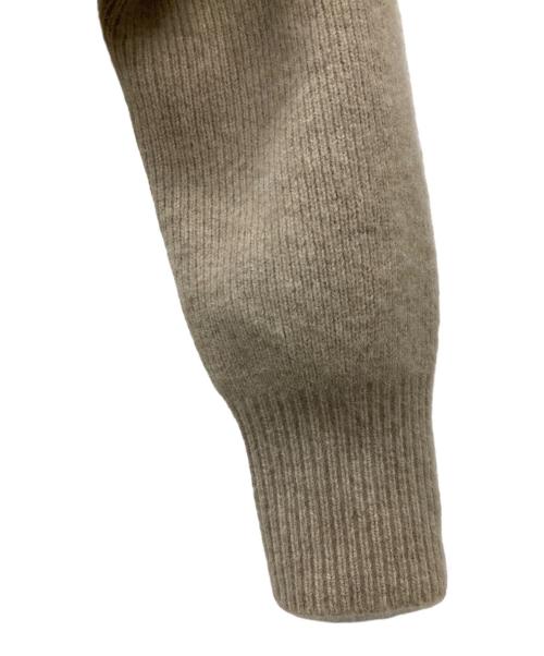 MIESROHE（ミースロエ）MIESROHE (ミースロエ) exclusiveツイストデザインニット ベージュ サイズ:SIZE Fの古着・服飾アイテム