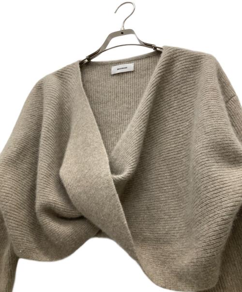 MIESROHE（ミースロエ）MIESROHE (ミースロエ) exclusiveツイストデザインニット ベージュ サイズ:SIZE Fの古着・服飾アイテム