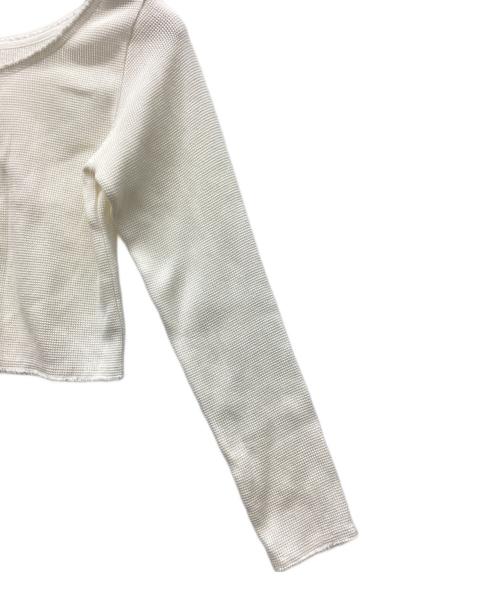 Loro（ローロ）Loro (ローロ) ワイドネックショートカーディガン アイボリー サイズ:Freeの古着・服飾アイテム