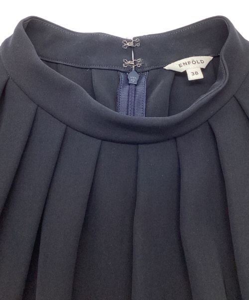 ENFOLD（エンフォルド）ENFOLD (エンフォルド) PEツイルストレッチフレンチタックワンピース ネイビー サイズ:Mの古着・服飾アイテム
