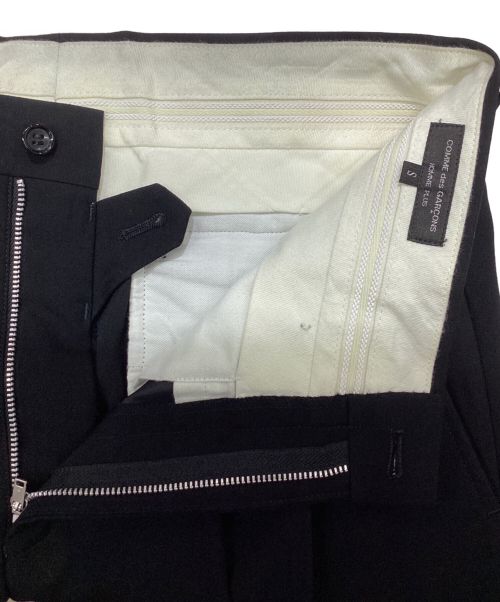 COMME des GARCONS HOMME PLUS（コムデギャルソンオムプリュス）COMME des GARCONS HOMME PLUS (コムデギャルソンオムプリュス) タックパンツ ブラック サイズ:Sの古着・服飾アイテム