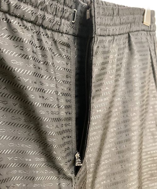 PRADA（プラダ）PRADA (プラダ) Re-nylon パンツ ブラック サイズ:Mの古着・服飾アイテム