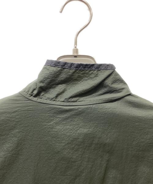 Patagonia（パタゴニア）Patagonia (パタゴニア) フーディニ・スナップT・プルオーバー カーキ サイズ:Mの古着・服飾アイテム