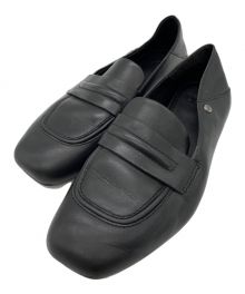 UGG（アグ）の古着「ジャナヤコラプシブルローファー」｜ブラック