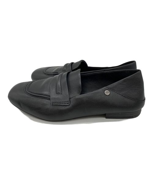 UGG（アグ）UGG (アグ) ジャナヤコラプシブルローファー ブラック サイズ:22の古着・服飾アイテム