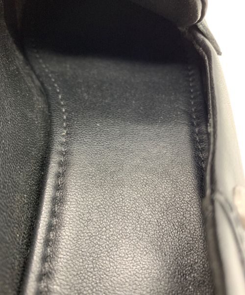 UGG（アグ）UGG (アグ) ジャナヤコラプシブルローファー ブラック サイズ:22の古着・服飾アイテム