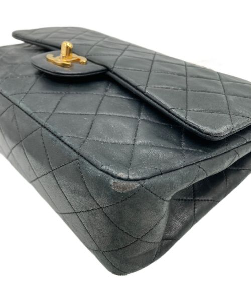 CHANEL（シャネル）CHANEL (シャネル) ダブルフラップ マトラッセ25の古着・服飾アイテム