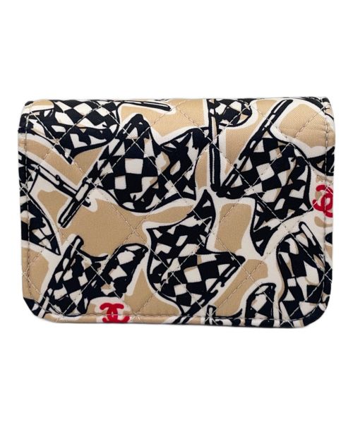 CHANEL（シャネル）CHANEL (シャネル) チェッカーフラップショルダーケース ベージュ サイズ:12の古着・服飾アイテム