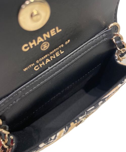 CHANEL（シャネル）CHANEL (シャネル) チェッカーフラップショルダーケース ベージュ サイズ:12の古着・服飾アイテム