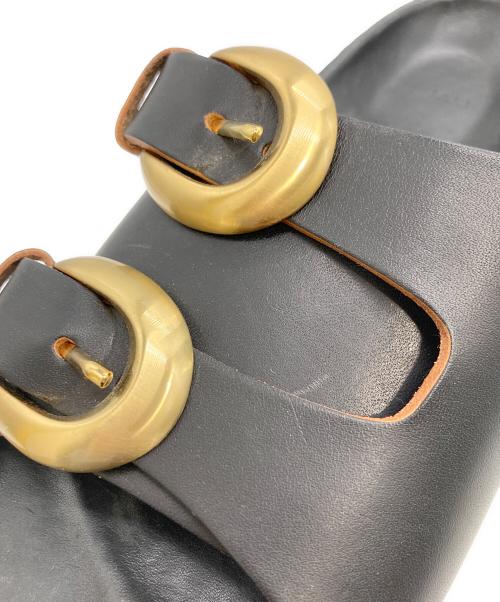 ITTI（イッチ）ITTI (イッチ) デザインバックルレザーサンダル ブラック サイズ:不明の古着・服飾アイテム